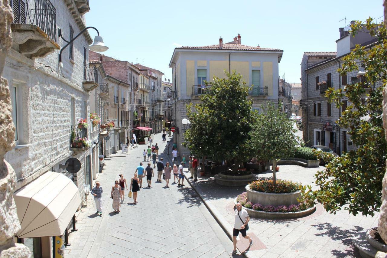 تيمبيو باوسانيا B&B Piazza Di L'Ara المظهر الخارجي الصورة