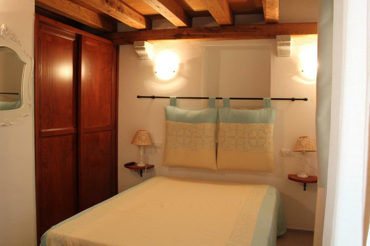 تيمبيو باوسانيا B&B Piazza Di L'Ara المظهر الخارجي الصورة